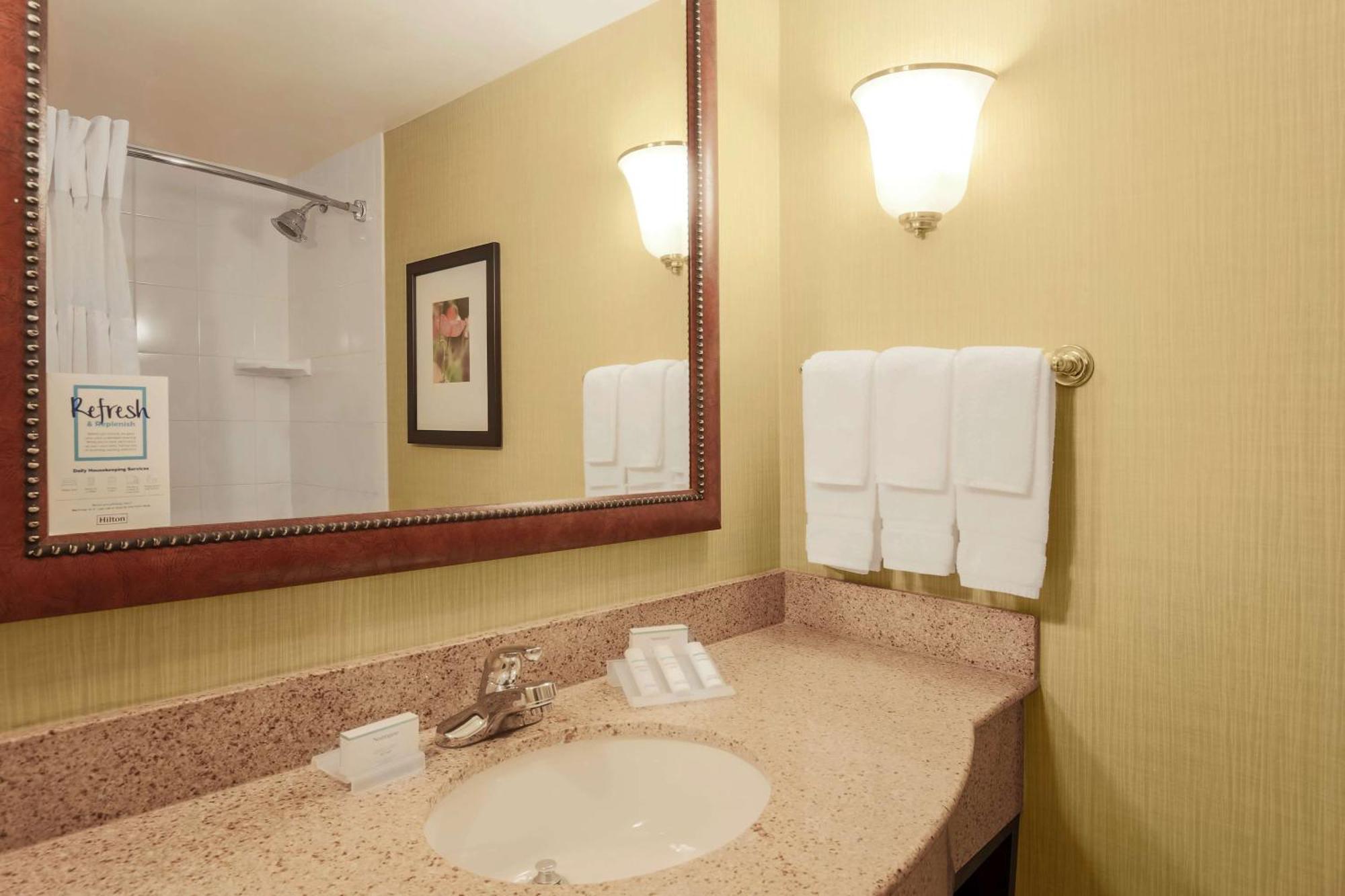 Hilton Garden Inn Chicago/Midway Airport Bedford Park Экстерьер фото
